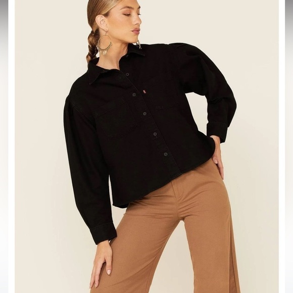 Levi’s‎ Women's Kinsley Denim Utility Shirt - Picture 1 of 16